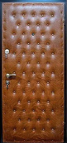 Входная дверь Contesa-7 (Винилискожа / МДФ ПВХ)